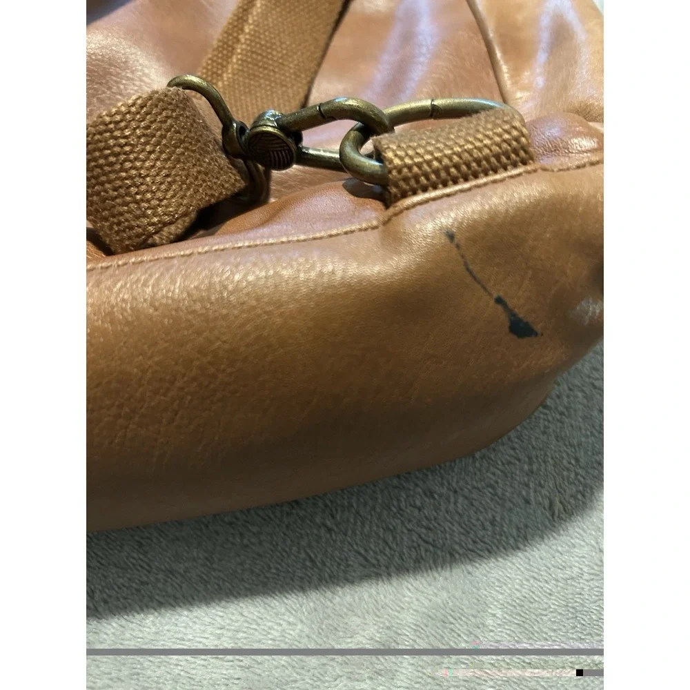 The Sak backpack laptop bag Loyola Backpack teak Use 100% full-grain Leather
